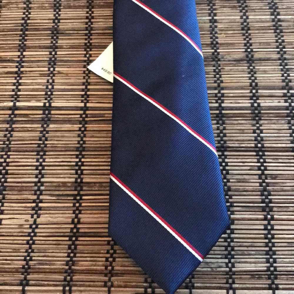 NWT Express Tie